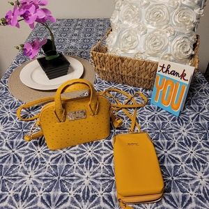 BEBE Crossbody Mustard Set
